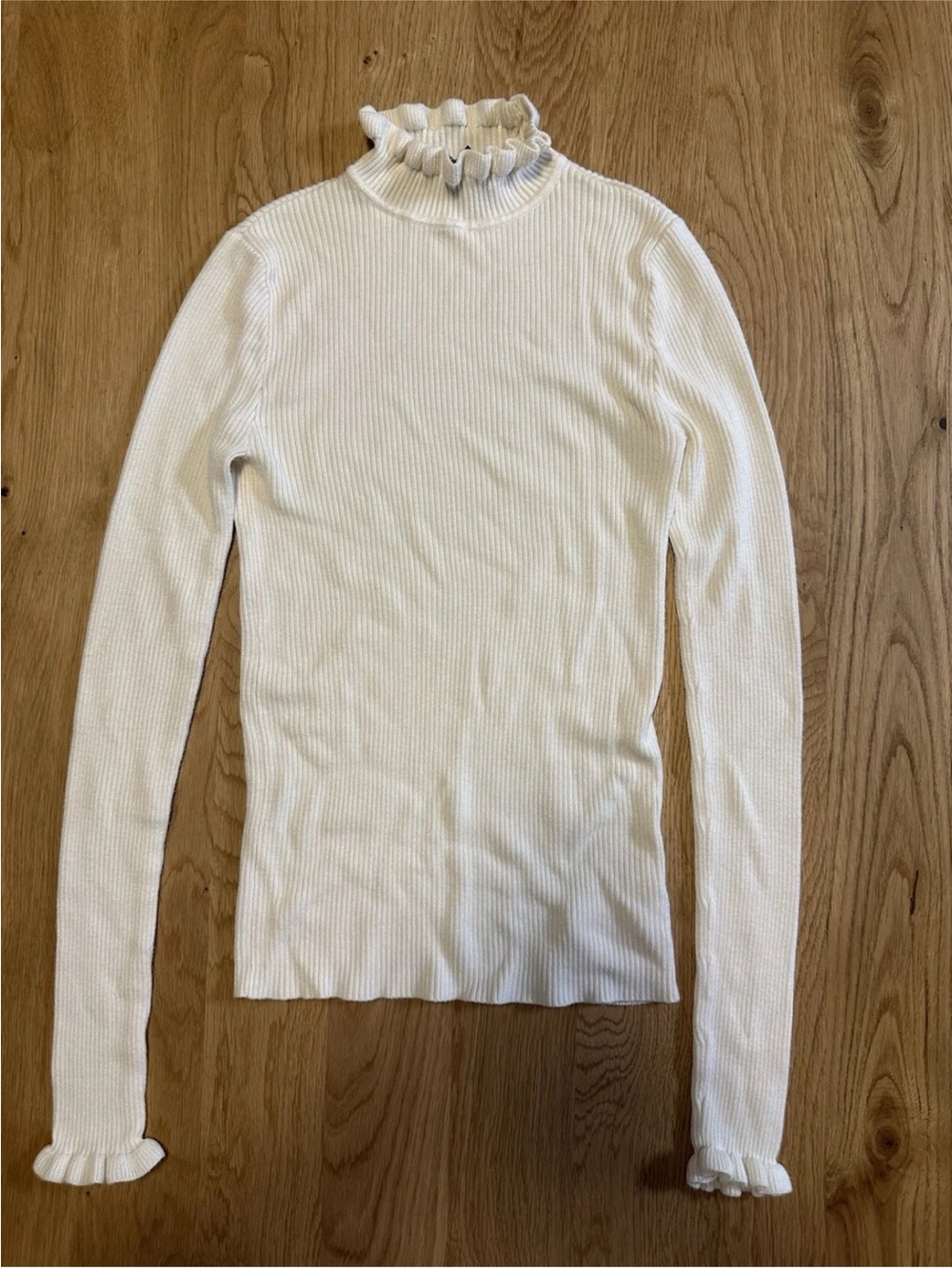 Express Women’s Ribbed Ruffle Mock Neck Long Sleeve Ivory Sweater XS